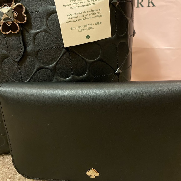 Kate Spade - Picture 3 of 8